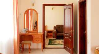 Гостиница Гостевой Дом Караголь Коктебель Стандартный двухместный номер с 1 кроватью-5